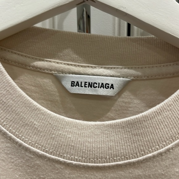 BALENCIAGA
Beige Sponsor Logo T-Shirt Size S - Picture 4 of 13